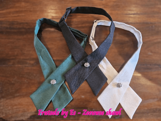 Shawl Zeeuws knopje
