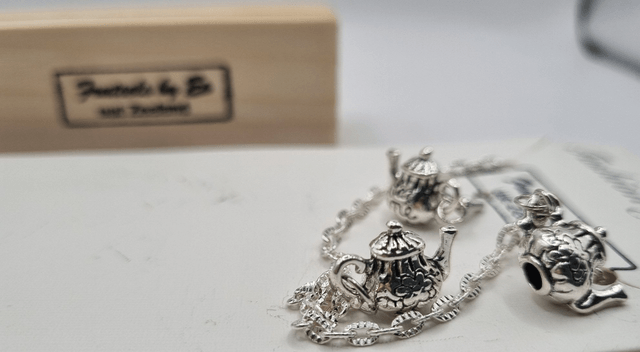 Ketting & oorbellen Teatime