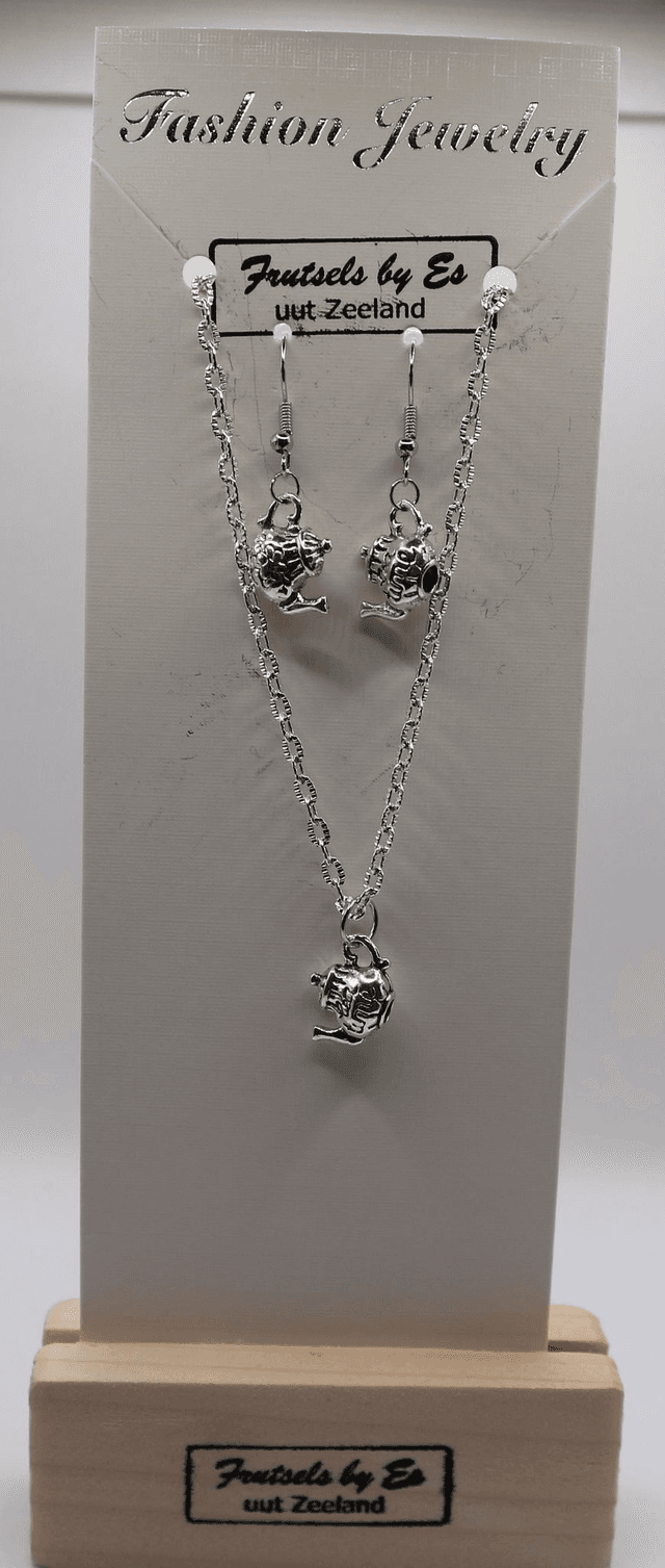 Ketting &amp; oorbellen Teatime